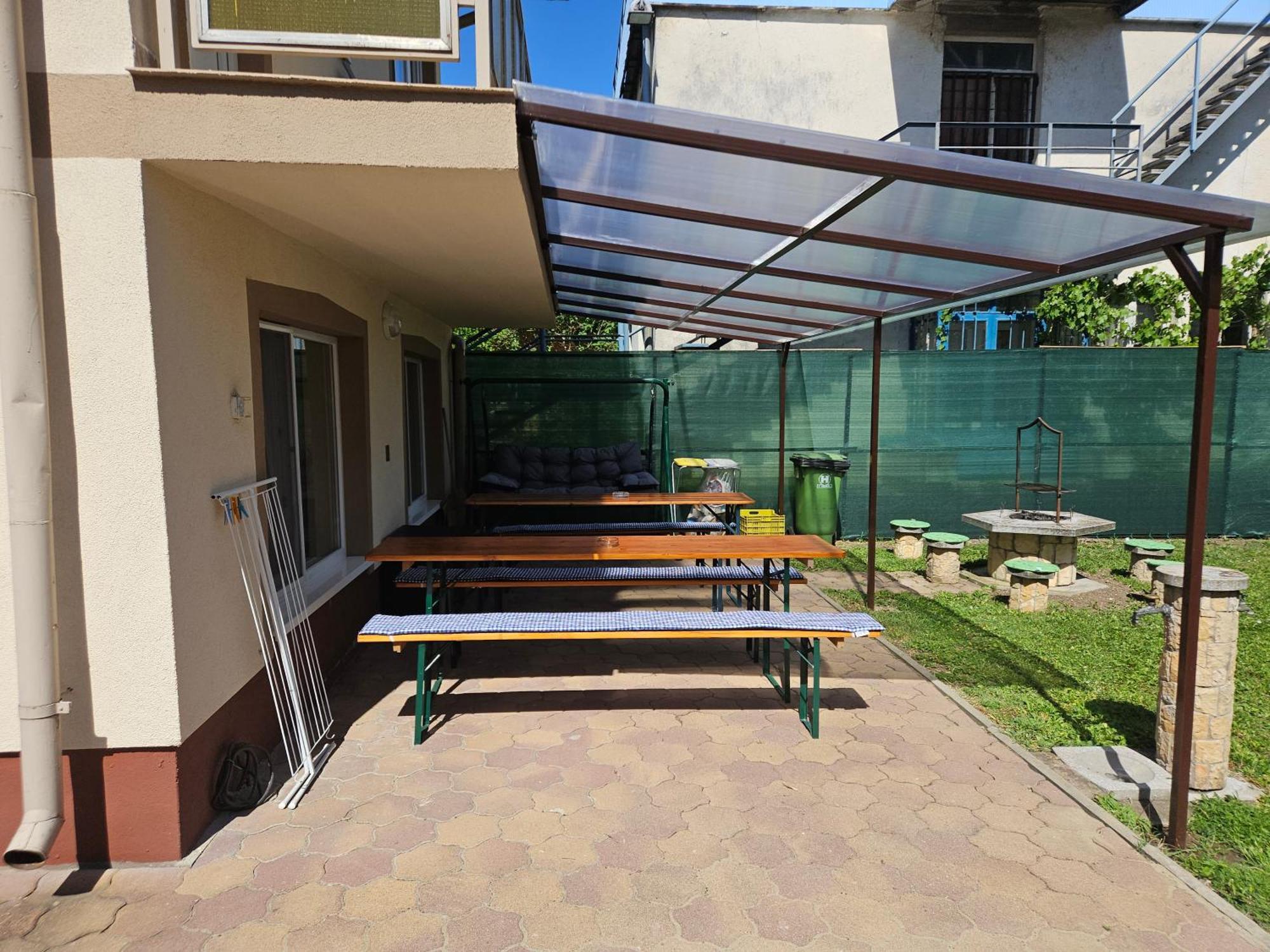 Ada 2 Apartmanhaz *