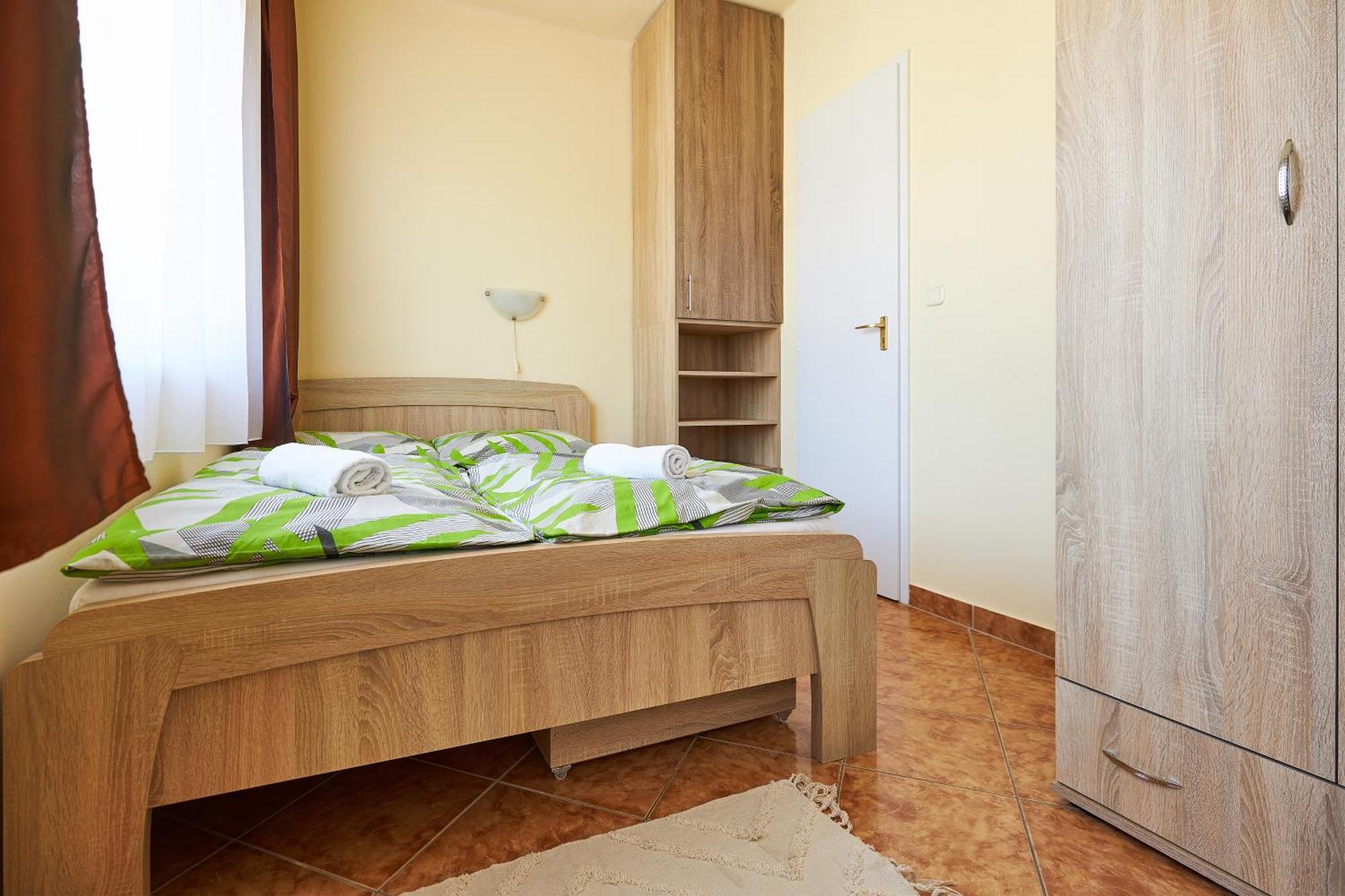 Ada 2 Apartmanhaz *