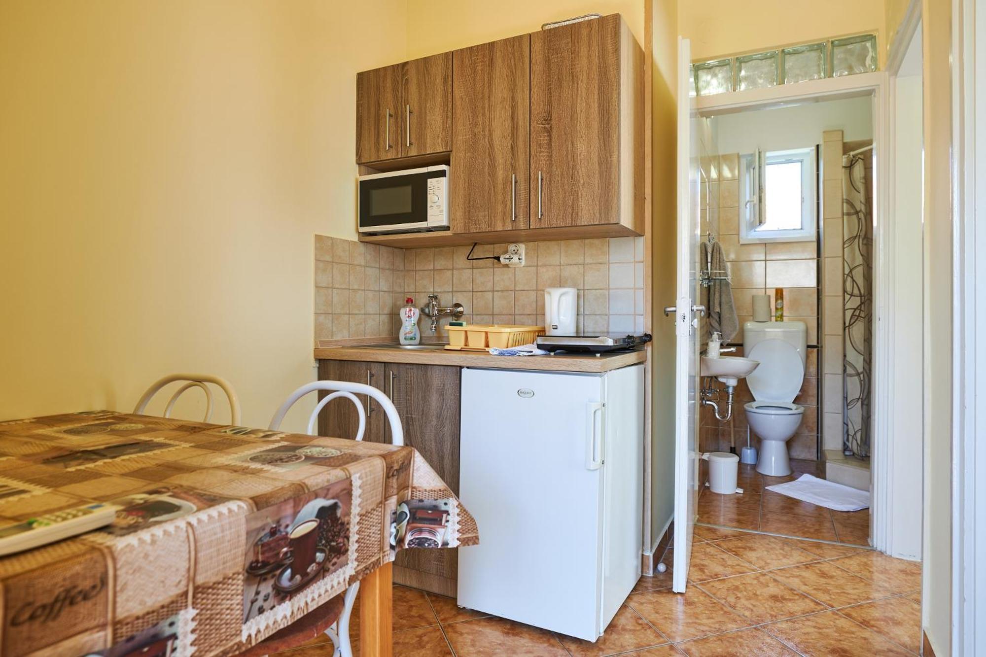 Apartament Ada 2 Apartmanhaz